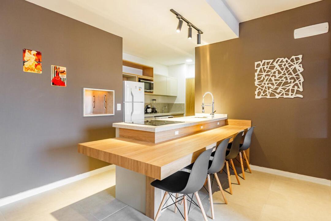 Apto Com Incrivel Localizacao Em Porto Alegre Sp Apartment Exterior photo